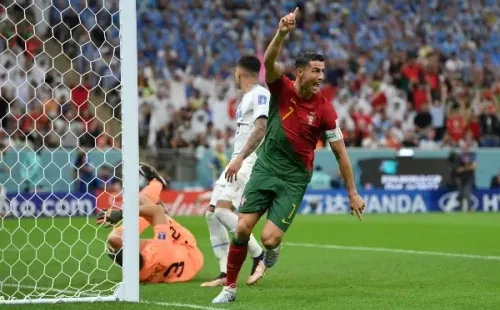 Getty Images/Con derechos gestionados – Cristiano Ronaldo ajuda Portugal