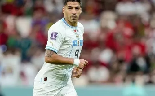 Mohammad Karamali/DeFodi Images via Getty Images – Luis Suárez atuando pela seleção uruguaia na Copa do Mundo do Catar