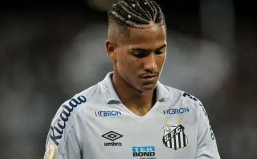  Foto: Thiago Ribeiro/AGIF - Ângelo