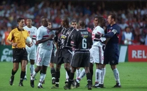 (Foto: Reprodução) 2003