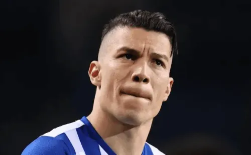 Foto: Agif/Alex Pantling - Uribe joga no Porto