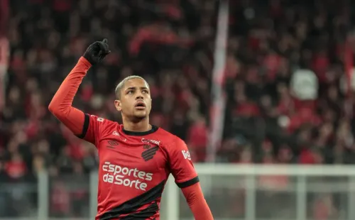 Foto: Robson Mafra/AGIF