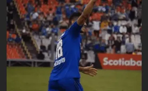 La dedicatoria de Lucas Passerini