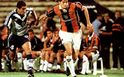 Saric, en un partido frente a Vélez.