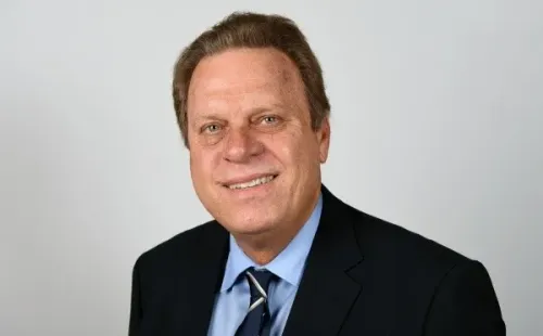 Dos millones de dólares le entregó la Federación Colombiana de Fútbol a la Dimayor para repartir entre sus clubes.