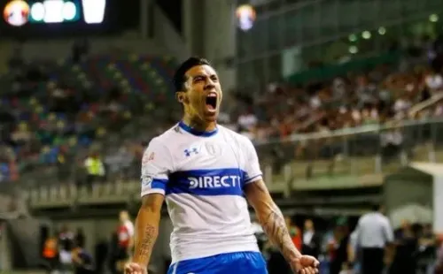 Puch festeja con la Universidad Católica.