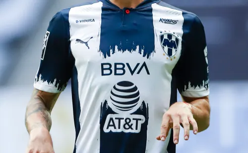Layún podría salir de Rayados (Jam Media)
