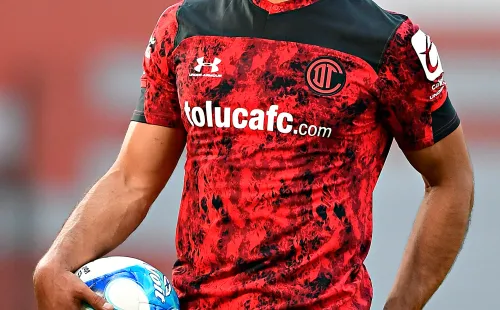 Con cinco tantos, Canelo es el goleador del certamen (Imago 7)