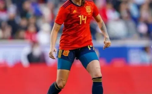 Torrecilla jugando para la selección de España.