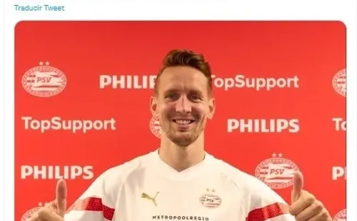 Presentación de de Jong en PSV. Twitter.