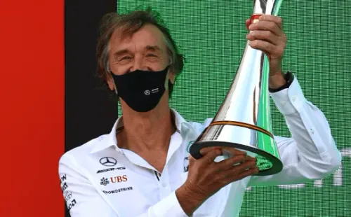 Además de ser CEO de Ineos, Jim Ratcliffe incursiona en el deporte y es el socio principal de Mercedes en la F1 (Foto: Getty Images) 