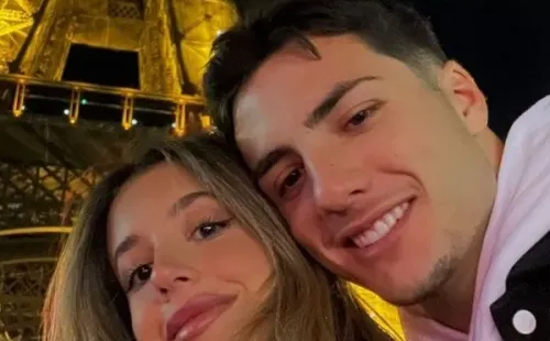El arquero y la influencer, juntos en París (Foto: Instagram Lucas Cañizares)