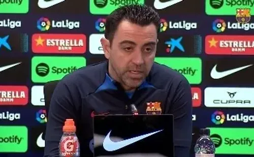 Xavi marcó su postura sobre el mercado en la conferencia de prensa previa al partido del Barcelona con el Real Betis.