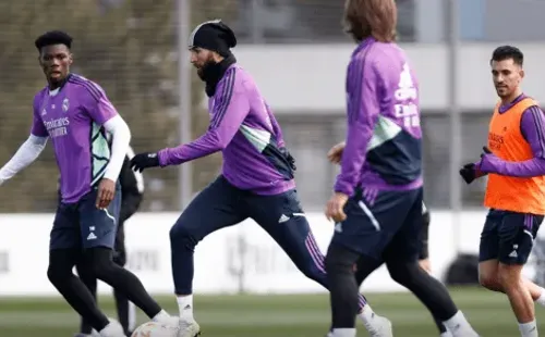 Real Madrid se entrenó con la mente puesta en el Clásico de España que se jugará este jueves por la Copa del Rey.