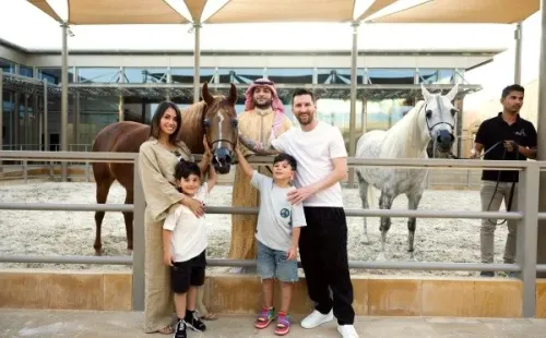 Mientras tanto Lionel Messi disfruta de Arabia Saudita con su familia.