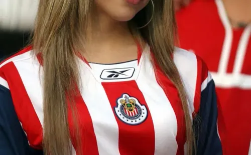 Gaby Sánchez, con la playera de Chivas. Foto: Instagram