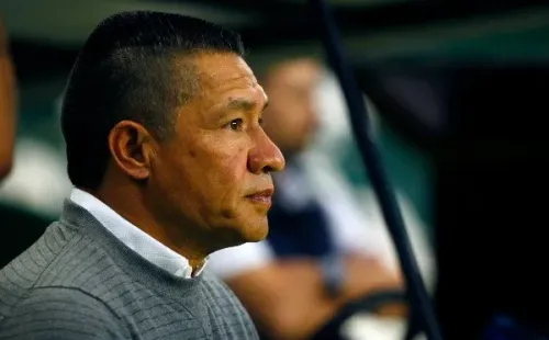 Ambríz se fue preocupado por el rendimiento de sus dirigidos (Getty).