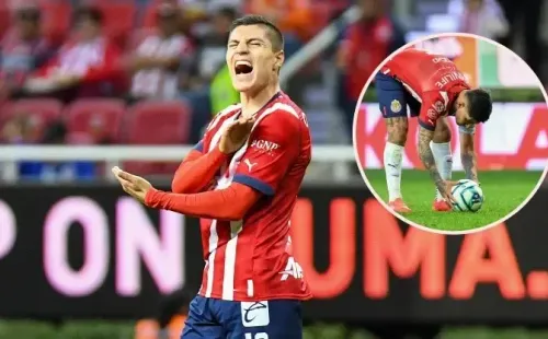 Cisneros iba a patear el penal, pero desde la banca exigieron que se hiciera cargo Pocho Guzmán (Imago7 / ESPECIAL)