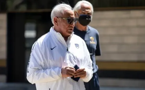 Leonardo Cuéllar en su presentación. FOTO: Pumas MX