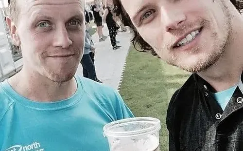 Sam Heughan y su hermano. Foto: (@samheughan)