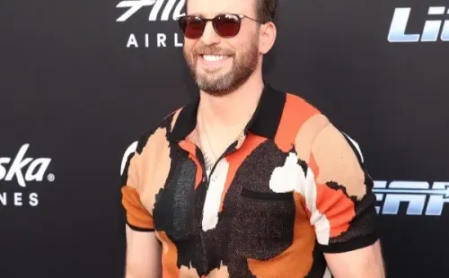 Chris Evans en la avant premire de Lightyear. Foto: (Getty)
