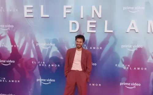 Andrés Gil en la premiere de El fin del Amor. Foto: (Noe Ríos)