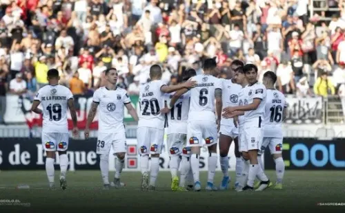 El 14 disfruta hasta los momentos más tensos con el Cacique