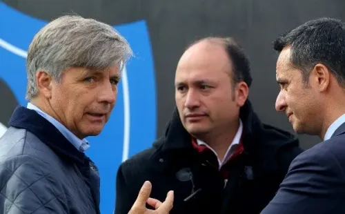 Mayne-Nicholls ha llevado gran parte de esta disputa públicamente hablando.