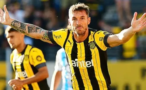 Peñarol se reestrena este fin de semana en un clásico.