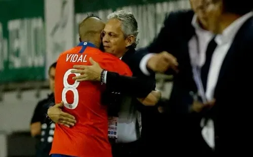 Reinaldo Rueda – Arturo Vidal | Foto: Agencia Uno
