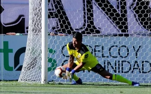 Arquero | Brayan Cortés