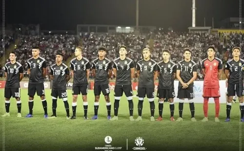 Lunes 8 de abril:    Chile-Argentina (17:30), Uruguay-Ecuador (19:50) y Perú-Paraguay (22:10)