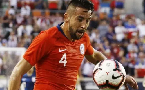 Mauricio Isla | Defensa