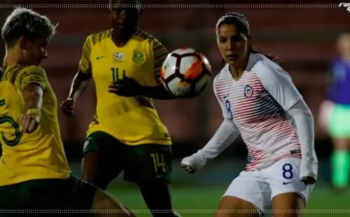 Karen Araya | Mediocampista