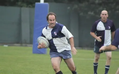 Tras su retiro en Everton como futbolista profesional, Francisco Hörmann se radicó en Reñaca y se integró a los Old Fashion, el equipo de los viejos cracks de Old Mackayans RFC. Foto: gentileza prensa Old Mackayans RFC