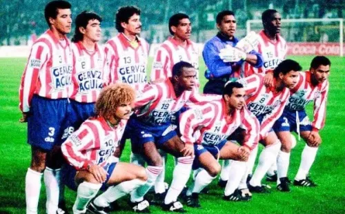 ¡Todo bien, todo bien! En octavos de final de la Libertadores 1994, Colo Colo se topó con el Junior del Pibe Valderrama, que llegó a Pedrero. Fue 1-1 en Barranquilla, 2-2 en el Monumental y fuera en penales los albos. Uno lo anotaría el astro colombiano.