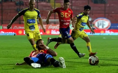 U. de Concepción vs. U. Española | Sábado 5 | 17:30 horas | Ester Roa