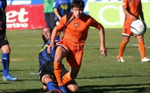 El joven Alexis jugando por Cobreloa