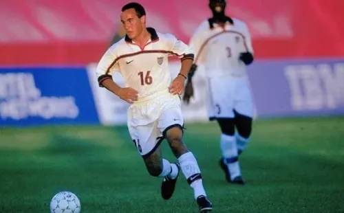 Landon Donovan (Estados Unidos) / Nueva Zelanda 1999