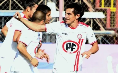 El Facha Martel en su último club: Unión San Felipe. (Foto: Agencia Uno)
