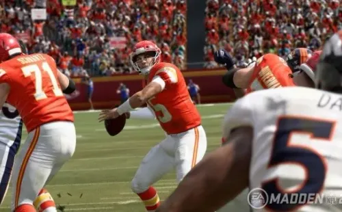 Mahomes, el rostro y mejor jugador de Madden 20.