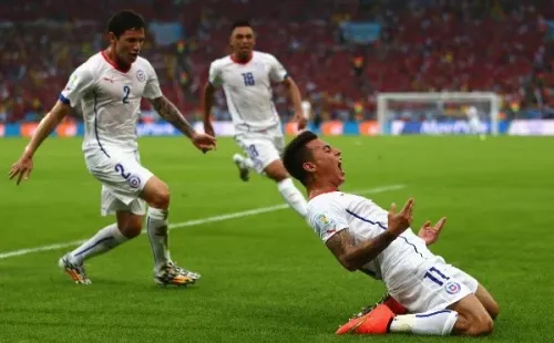 Gol de Eduardo Vargas a España en Brasil 2014