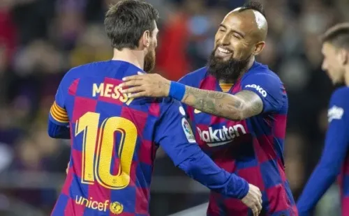 Messi y Arturo Vidal en el Barcelona 2019-20.