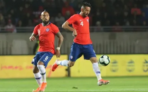 Isla y Vidal en la Roja.