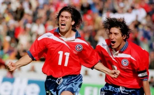Salas y Zamorano en el recordado partido contra Italia.