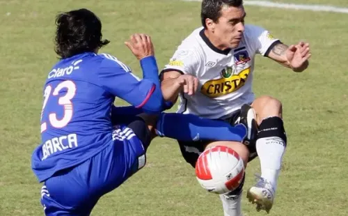 Juan Abarca vs Esteban Paredes en un Superclásico