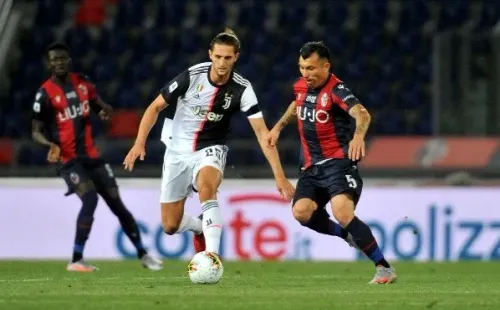 Gary Medel se posiciona como titular para este encuentro en Milán, con un Bologna que lo tiene como indescutido en el centro del mediocampo. (Foto: Getty)