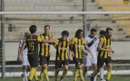 Peñarol vs Danubio, Uruguay