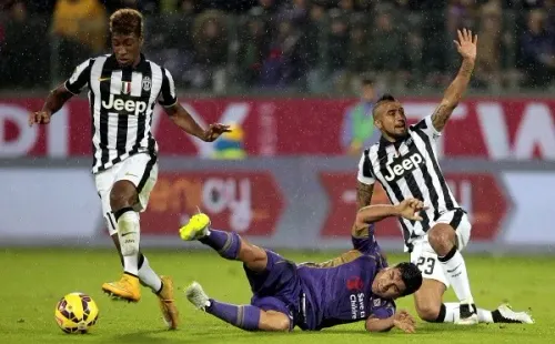 Kingsley Coman y Arturo Vidal en la Juventus