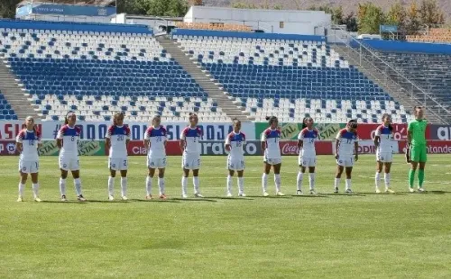 La selección chilena femenina buscará meterse en los Juegos Olímpicos de Tokio 2021 ante Camerún. Foto: ANFP